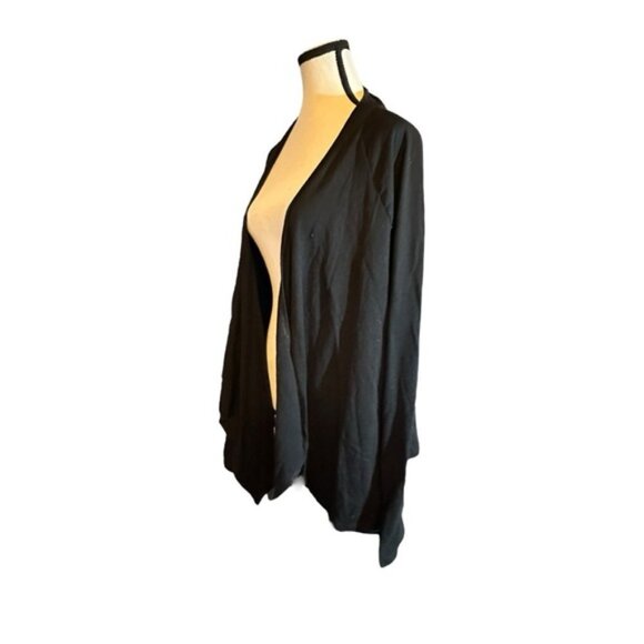 Women’s 2X Danksin NOW Actives Black Semi Fitted Drape Front Cardigan 18 20 XXL - Picture 2 of 7